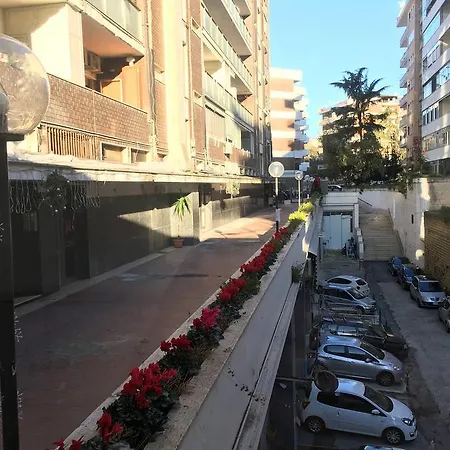 Morra's Bed and Breakfast Νάπολη