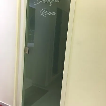 Couette-café Morra's 3*