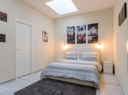 Morra's Couette-café