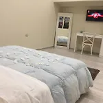 فندق مبيت وإفطار Morra's نابولي